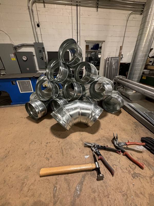 Round duct elbows and collars