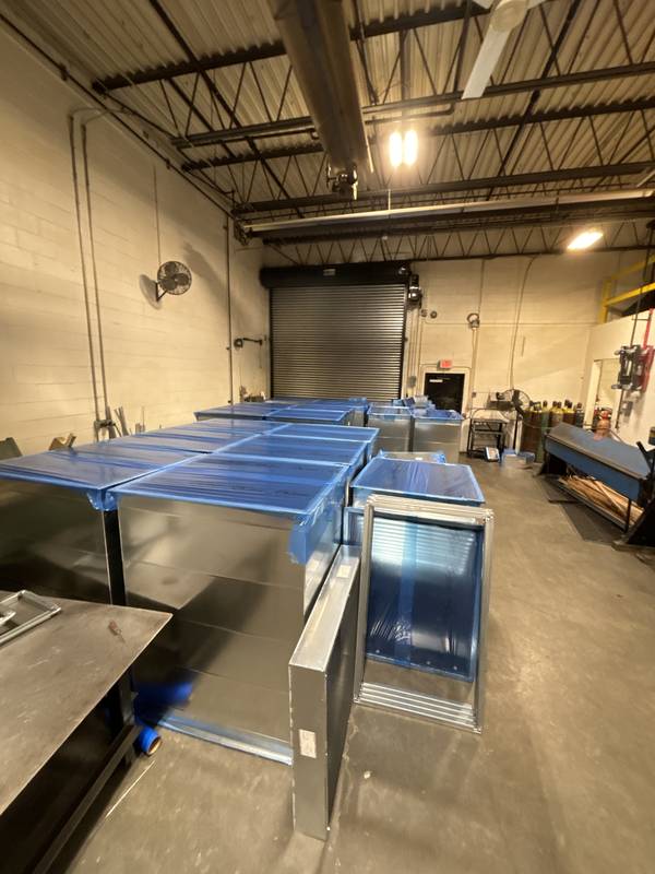 Rectangular duct pieces in shop